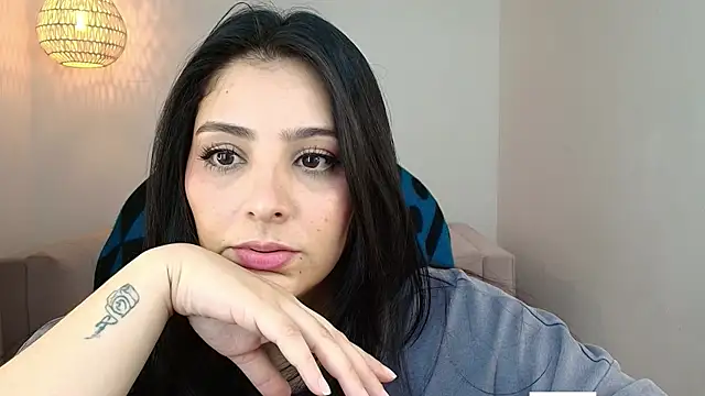 Snapshot of YummyAnna_ chatting on 02/26/26, 08:19 YummyAnna online show from 02/26/26, 08:19