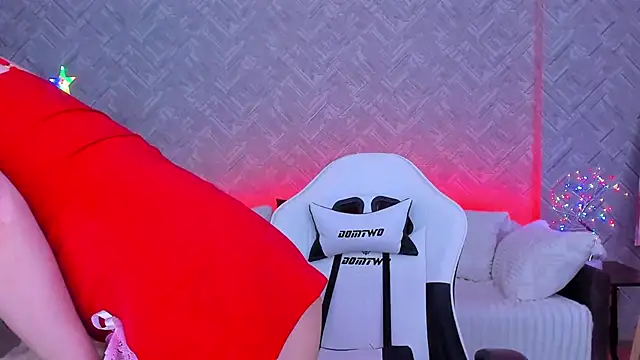 EvaBarsa  online show from 12/15/24, 12:18