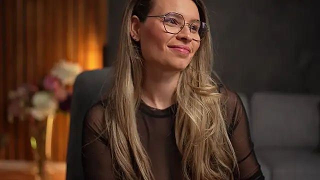 BrandyWhite online show from 09/11/25, 05:40