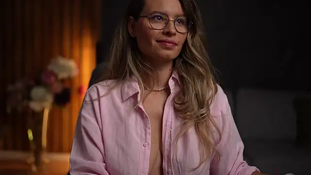 BrandyWhite online show from 10/27/25, 04:38