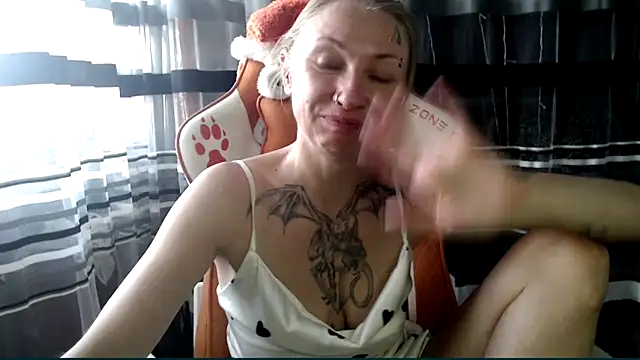 cold lollipop online show from 05/12/26, 06:43