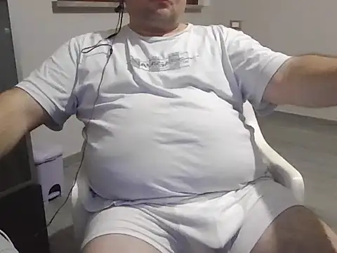 iron boy80 online show from 01/25/25, 06:02