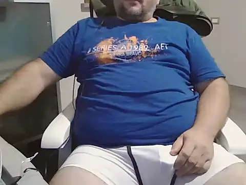 iron boy80 online show from 09/20/25, 07:42