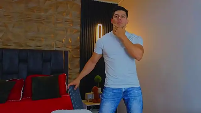 FelipeAndMarcello3 online show from 03/14/25, 10:38