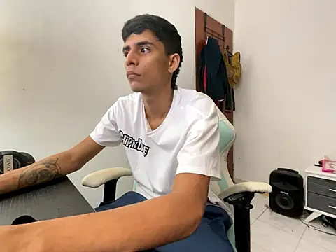 Max TheHorseDick online show from 12/02/24, 02:09