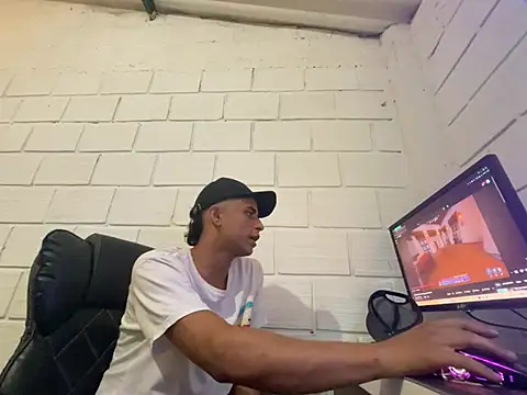 Max TheHorseDick online show from 01/17/26, 08:34