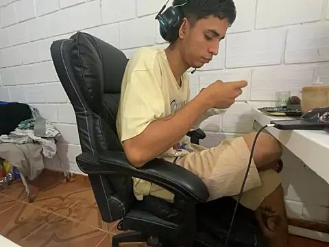 Max TheHorseDick online show from 02/19/26, 09:22