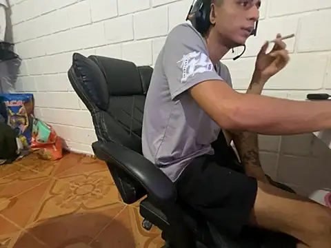 Max TheHorseDick online show from 03/07/26, 04:37