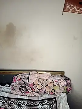 Sweet-Berry online show from 02/21/25, 06:59