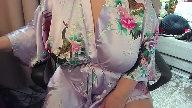 Anita-boobs online show from 05/17/26, 07:50