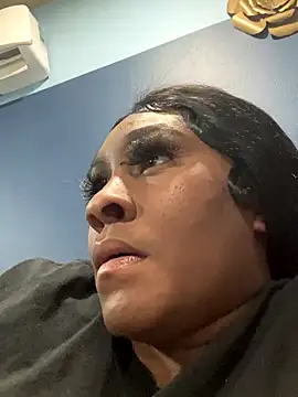 Foreignthababyy online show from 09/13/25, 07:19