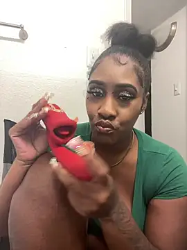 Foreignthababyy online show from 03/28/26, 04:23