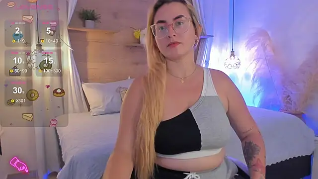 halaaa 1 online show from 02/03/25, 07:21