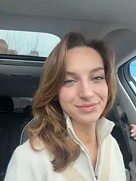 Snapshot of -AngelAri- chatting on 02/08/26, 09:13 -AngelAri- online show from 02/08/26, 09:13