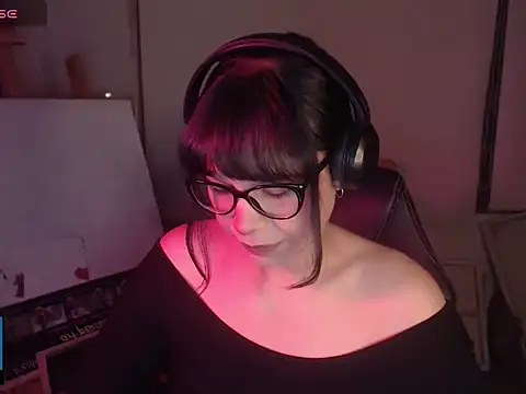 alien  show online show from 04/15/26, 10:00