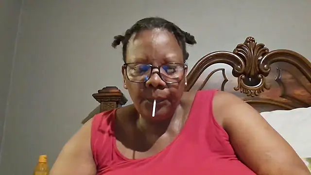 Snapshot of SEXYBOOBSNASS chatting on 01/10/25, 08:59 SEXYBOOBSNASS online show from 01/10/25, 08:59