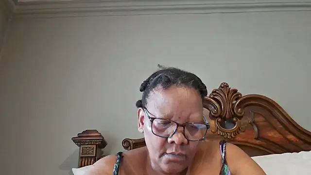 Snapshot of SEXYBOOBSNASS chatting on 01/11/25, 05:52 SEXYBOOBSNASS online show from 01/11/25, 05:52