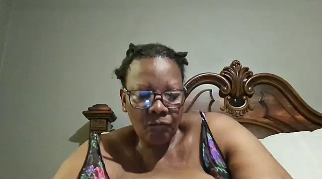 Snapshot of SEXYBOOBSNASS chatting on 01/14/25, 07:32 SEXYBOOBSNASS online show from 01/14/25, 07:32