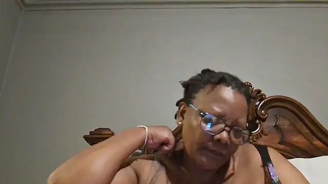 Snapshot of SEXYBOOBSNASS chatting on 01/16/25, 08:03 SEXYBOOBSNASS online show from 01/16/25, 08:03