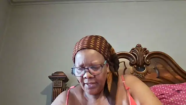 Snapshot of SEXYBOOBSNASS chatting on 03/15/25, 01:29 SEXYBOOBSNASS online show from 03/15/25, 01:29