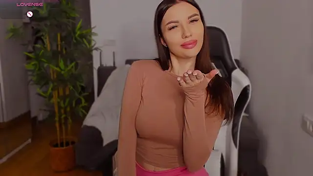 Jaylee Krys online show from 10/29/25, 05:58