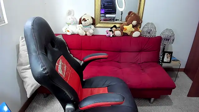 NicolettColin online show from 12/09/24, 08:01