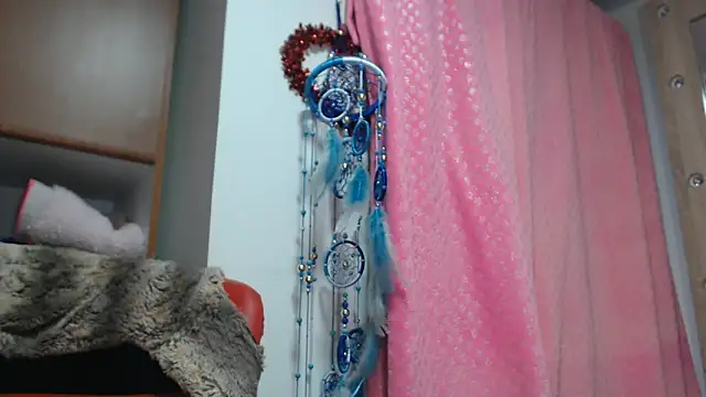 Snapshot of Bekkakinky chatting on 02/02/25, 01:02 Bekkakinky online show from 02/02/25, 01:02