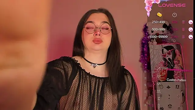 YsabellViveris online show from 01/07/25, 09:07