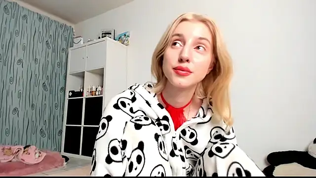 KenzieDawton online show from 01/26/25, 05:13