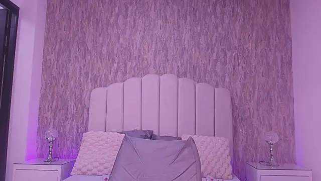 raven lilith  online show from 04/21/26, 03:13