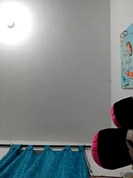 karlythothxh online show from 05/01/26, 09:08