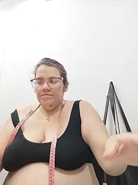 karlythothxh online show from 06/05/26, 10:59