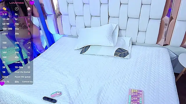 sexysistter online show from 02/06/25, 12:26