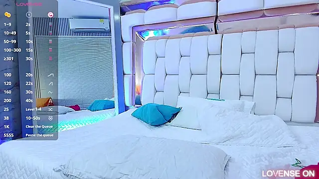 sexysistter online show from 03/19/25, 12:23