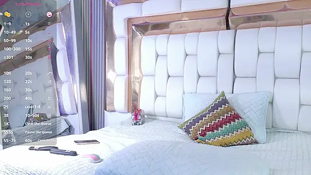 sexysistter online show from 09/25/25, 12:31