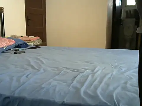 Slim India online show from 03/15/26, 02:28