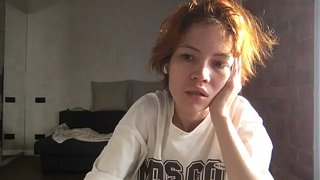 Snapshot of Milena_joline chatting on 07/15/26, 03:45 Milena joline online show from 07/15/26, 03:45