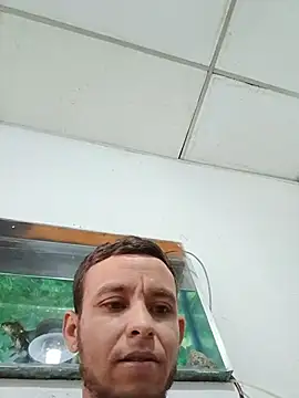 Snapshot of squirt_and_sex chatting on 11/08/25, 08:40 squirt and sex online show from 11/08/25, 08:40