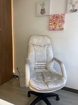 Kate se online show from 02/13/26, 04:03