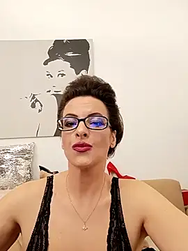 RebeccaNoble online show from 03/05/26, 12:01