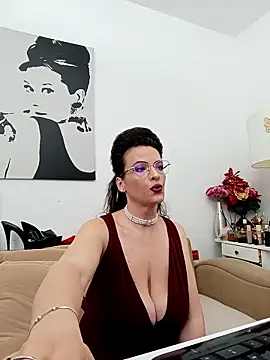 RebeccaNoble online show from 05/08/26, 09:20