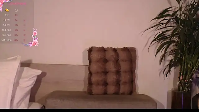 Snapshot of destinne_mill_ chatting on 02/17/26, 12:01 destinne mill online show from 02/17/26, 12:01