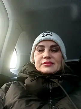 JennyOMay online show from 12/17/24, 04:45