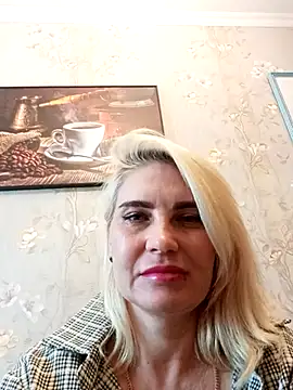 JennyOMay online show from 05/10/26, 04:17