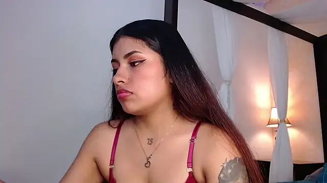 ChantalPetit online show from 09/12/25, 07:03