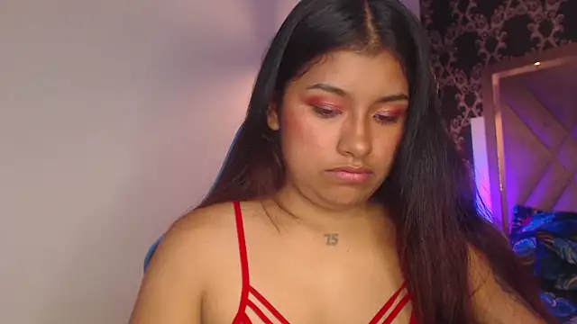 ChantalPetit online show from 11/08/25, 03:12