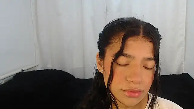 Liz Galactic online show from 12/15/24, 06:59