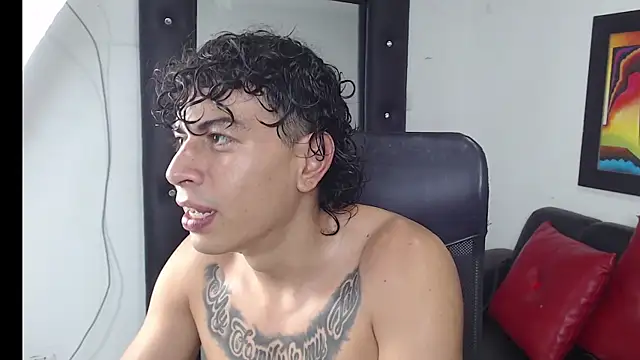 Strongernastyx online show from 01/10/25, 09:42