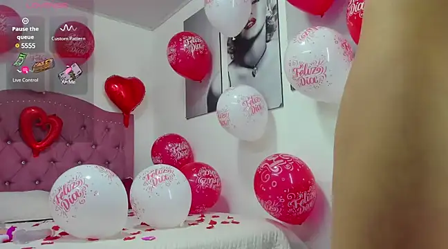 izzy cum online show from 02/14/25, 12:03