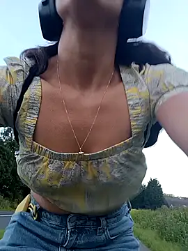 tinny williams online show from 09/19/25, 05:24